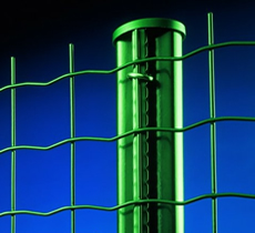 Weld mesh fencing